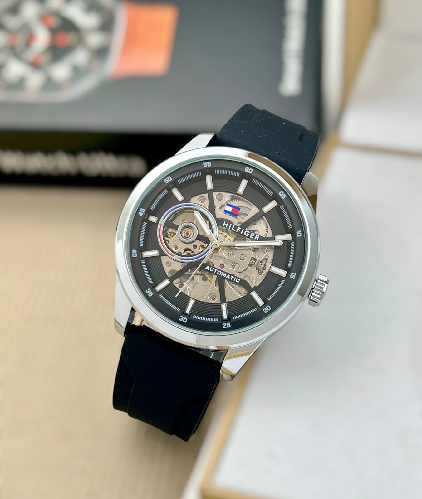 Tommy Hilfiger Modern Automatic