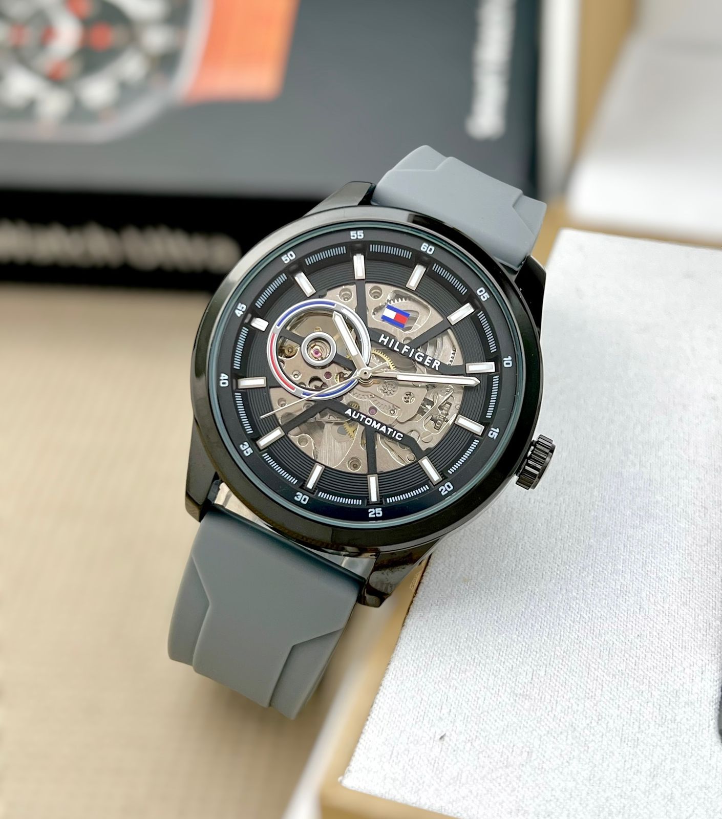 Tommy Hilfiger Modern Automatic