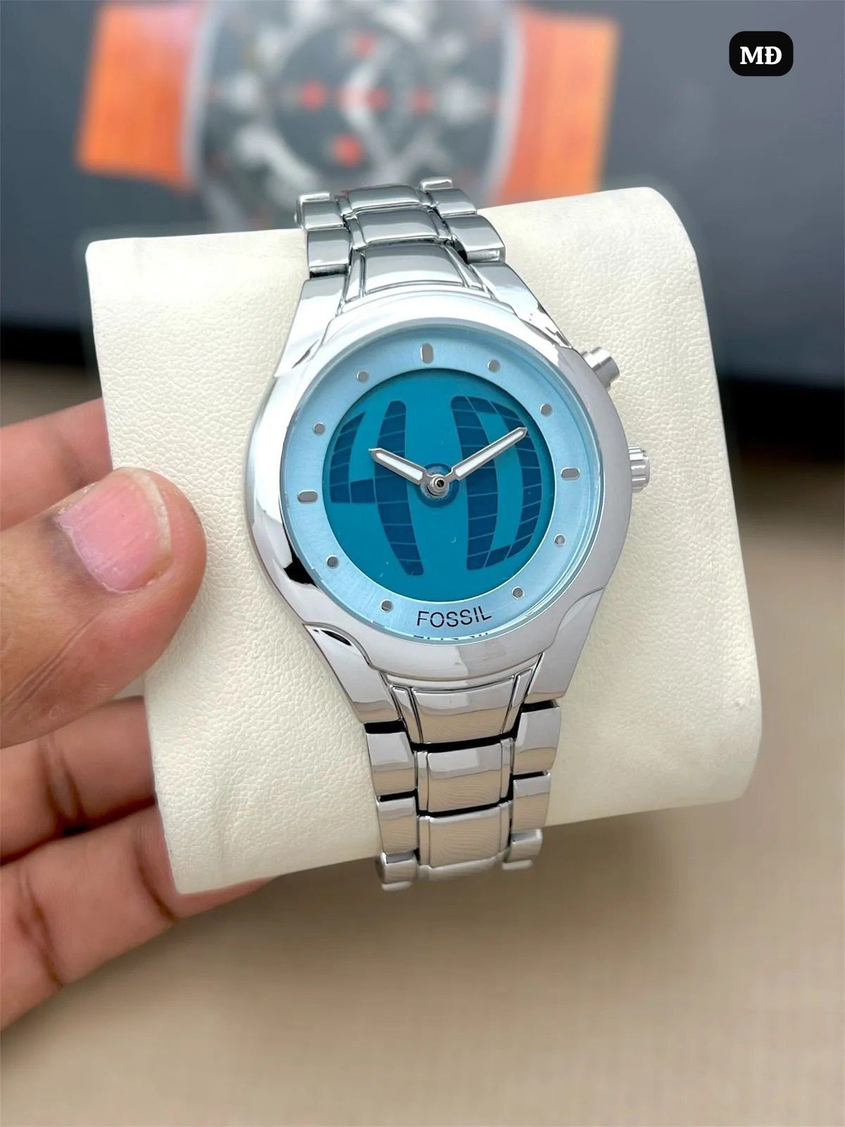 FOSSIL DIGITAL EDITION